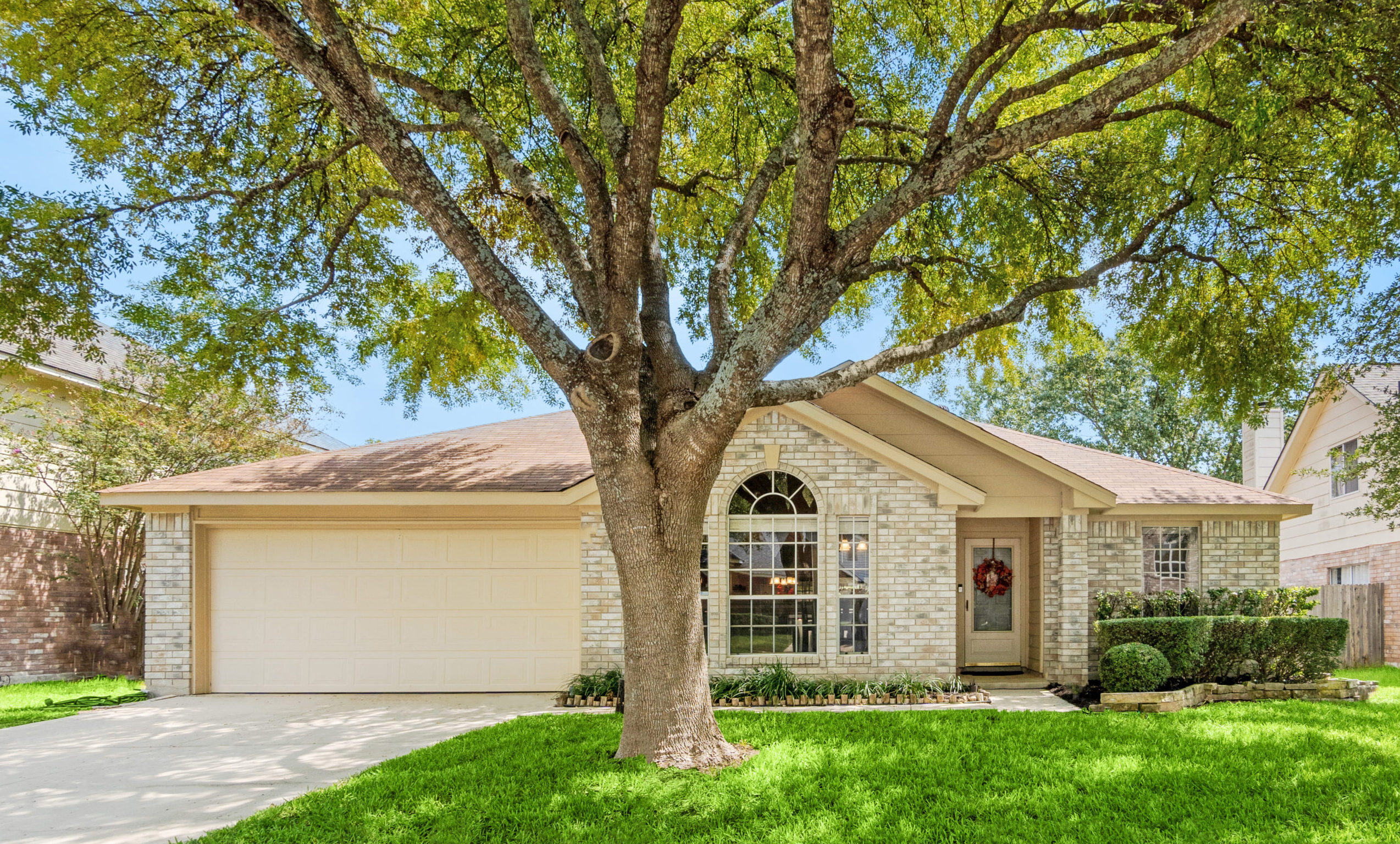Find Premium Real Estate in Houston, TX